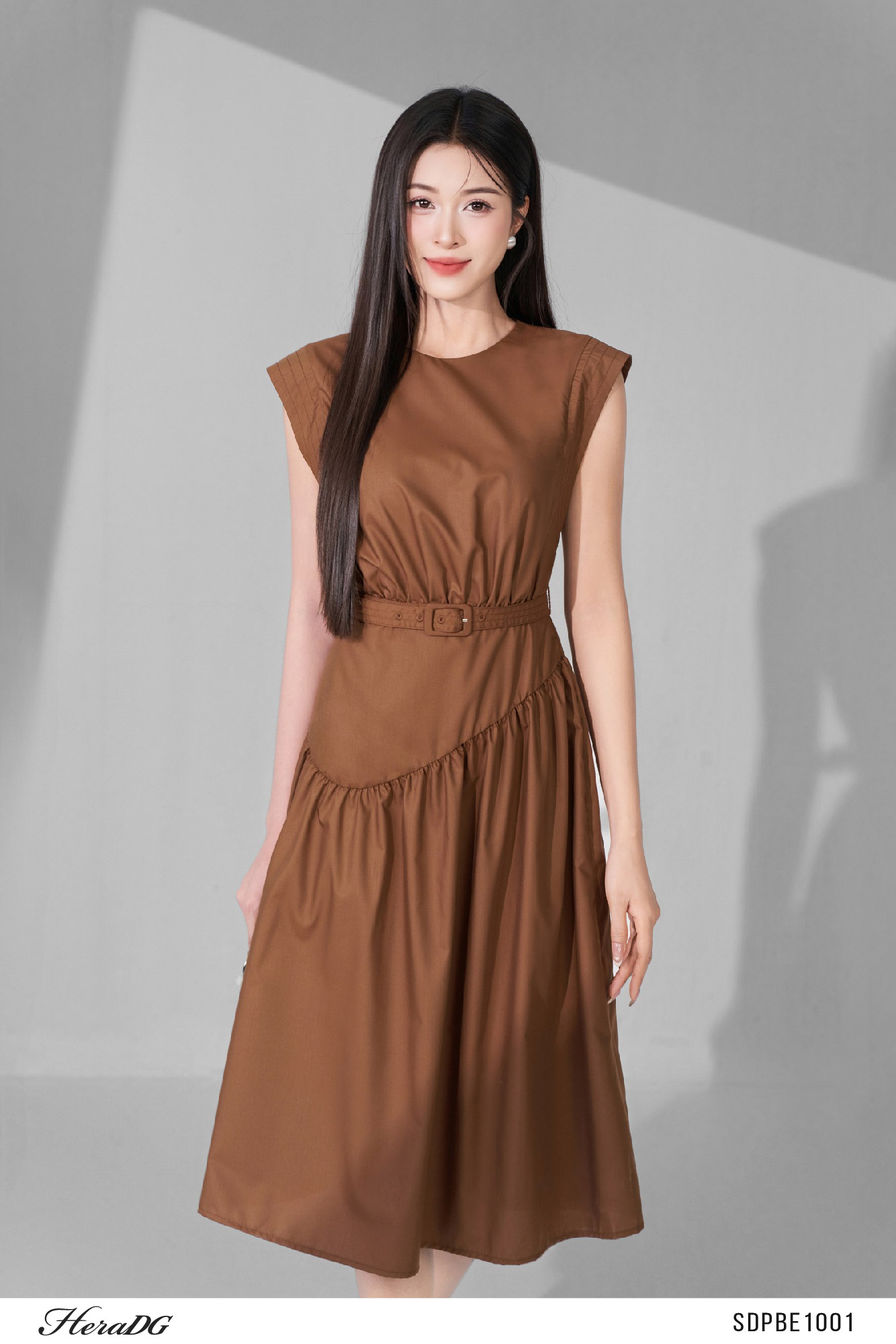 Ảnh của Đầm xoè cổ tròn